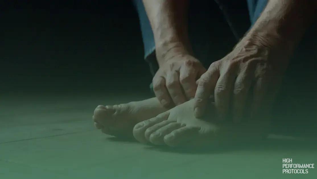 What does neuropathy of the feet feel like? Understanding the symptoms